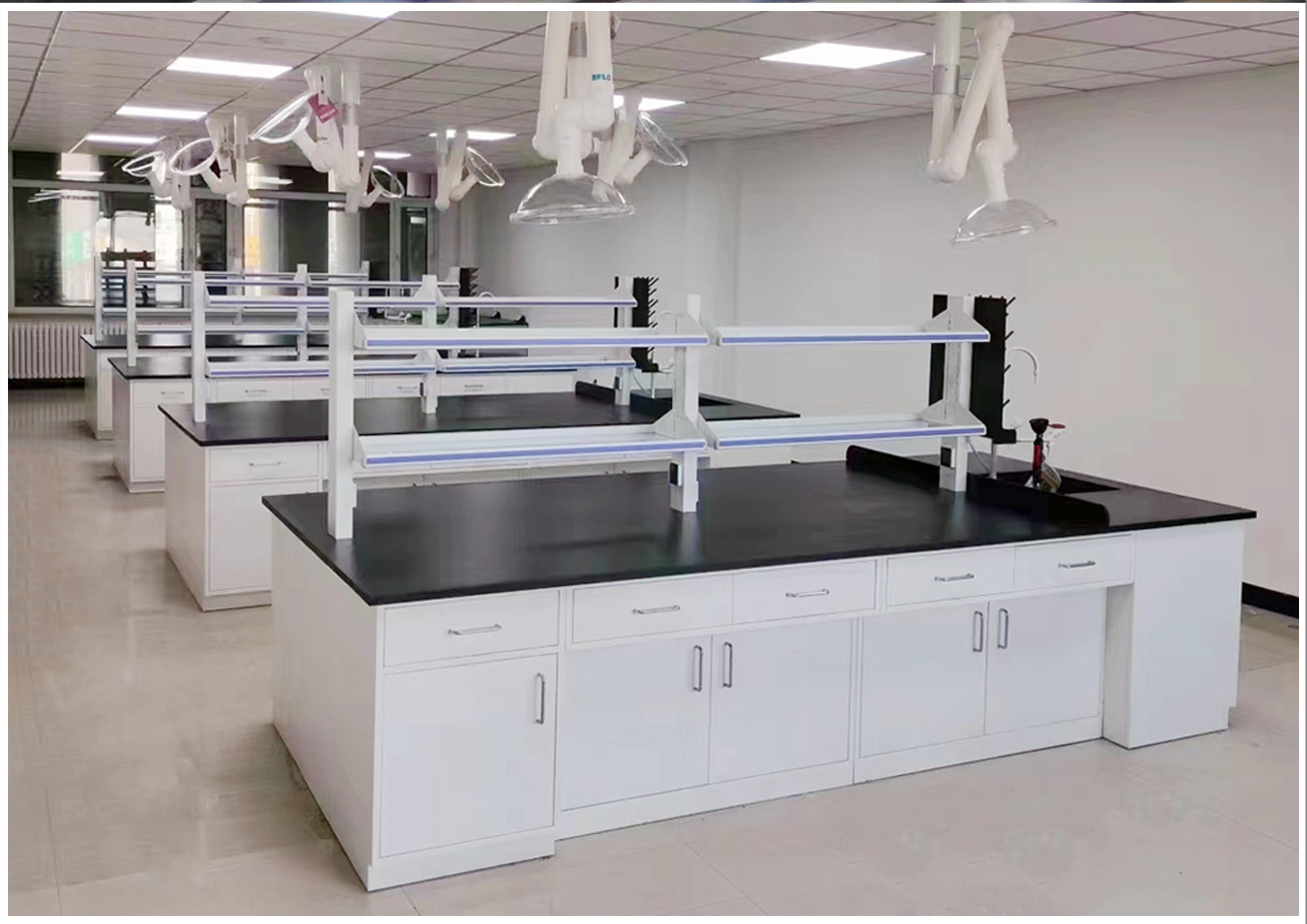 農(nóng)業(yè)推廣中心實(shí)驗(yàn)室