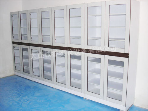 淺談全鋼實驗邊臺的面板用什么材質(zhì)好