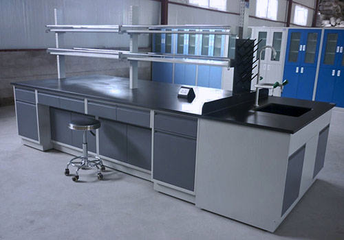 大連全鋼實驗臺：穩(wěn)固結構 + 優(yōu)質鋼材，長期使用不變形